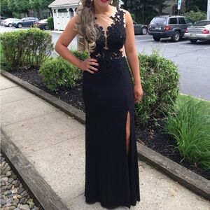 Formal black dress perfect for any occasion!